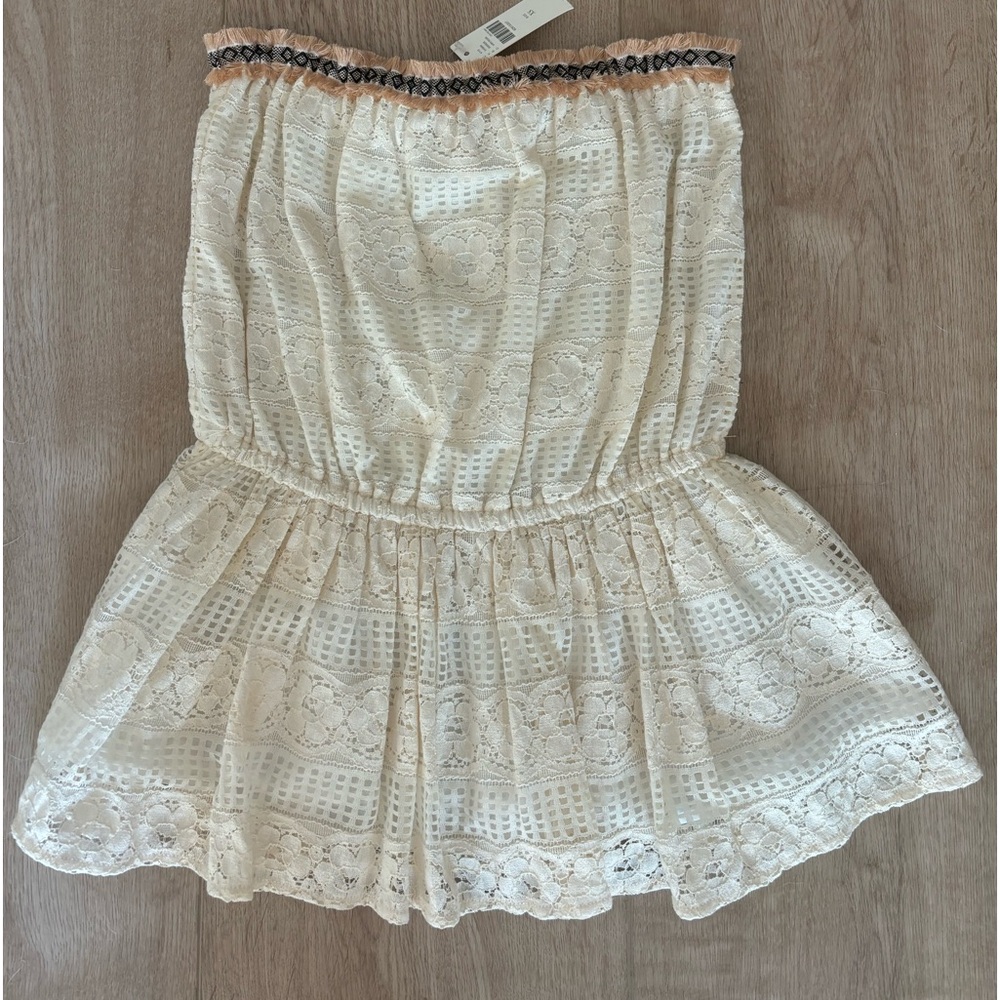 Anthropologie lace halter top. NWT. Size XS.